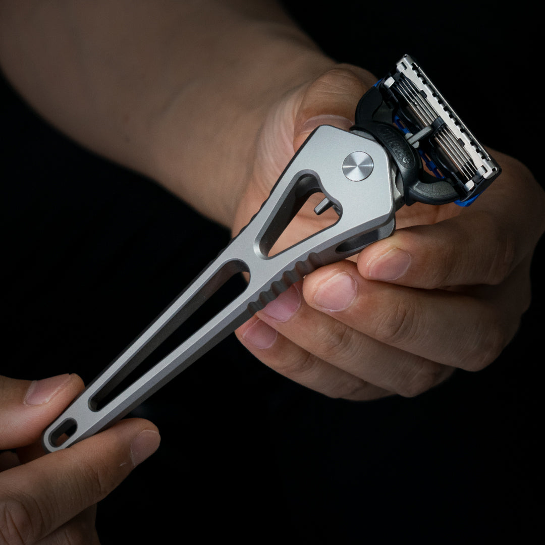 GR5 Titanium 5-Layer Razor