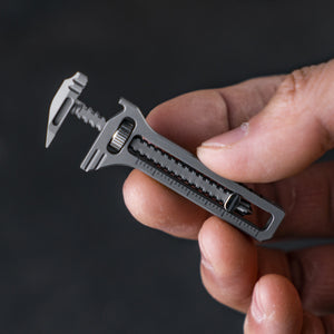 Refined TiSpanner: a Compact Titanium Multitool always within reach