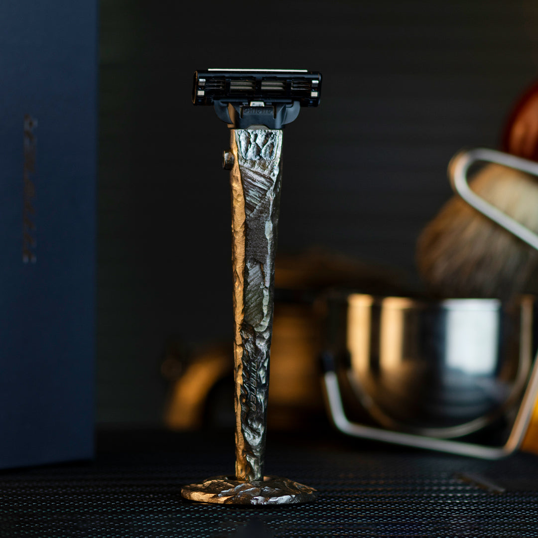 Titanium Hand-carved 3-layer Razor